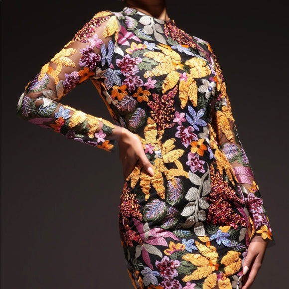 Dress - Picture 2 of 13